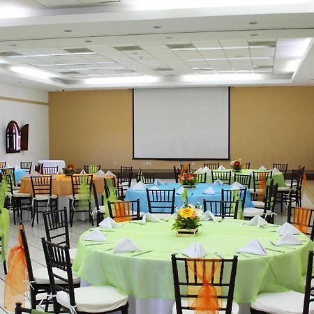 Hotel Las Palomas Tepic Exterior photo