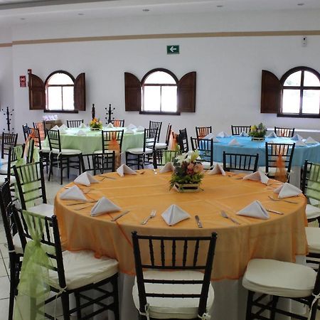 Hotel Las Palomas Tepic Exterior photo