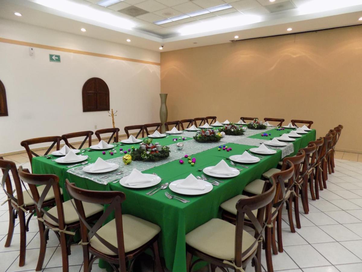 Hotel Las Palomas Tepic Exterior photo