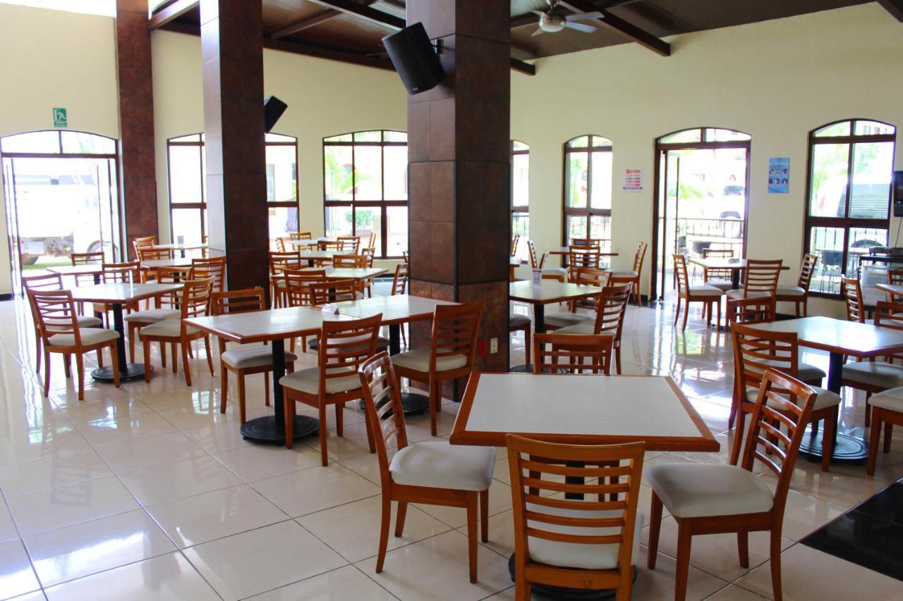 Hotel Las Palomas Tepic Exterior photo