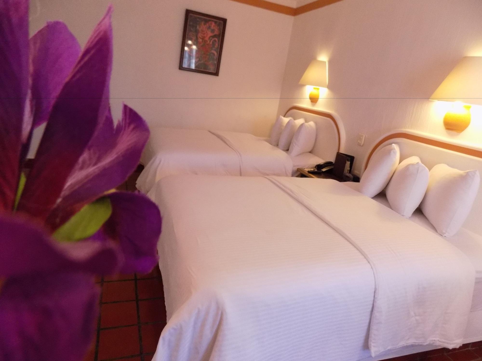 Hotel Las Palomas Tepic Exterior photo