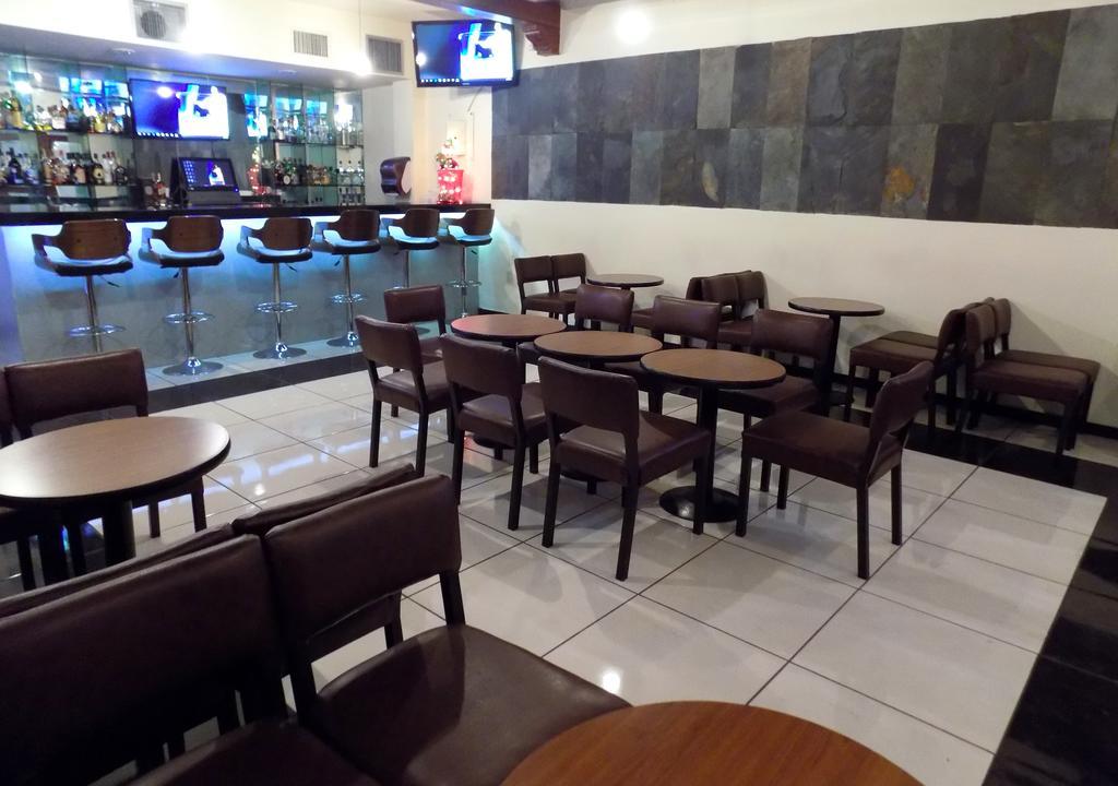 Hotel Las Palomas Tepic Exterior photo